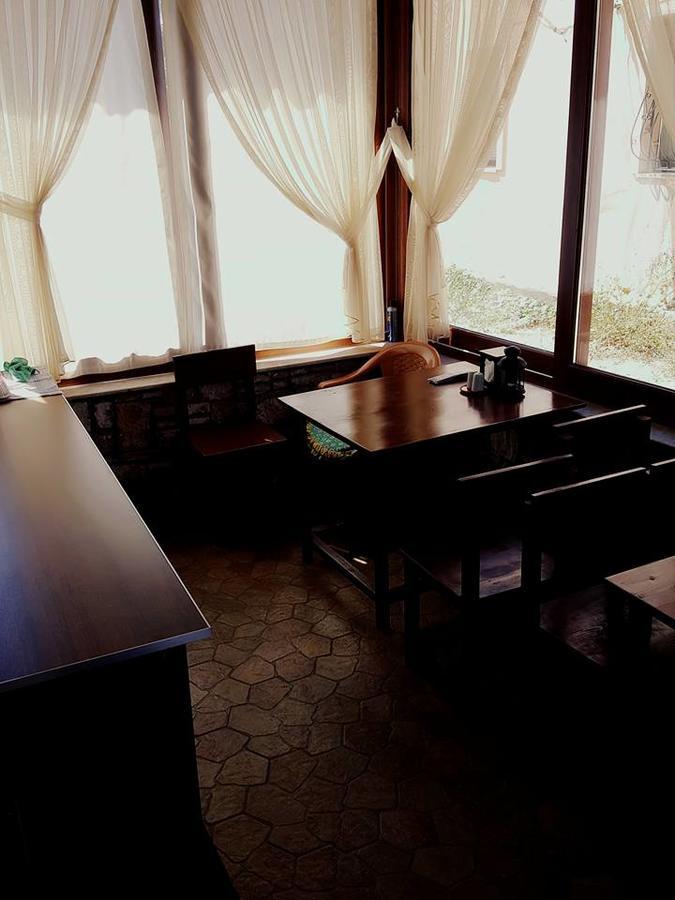 Deniz Hotel Yenifoca Bagian luar foto